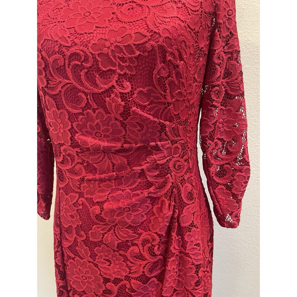 Tahari Arthur Levine Sz 10 Red Lace Cocktail Dress Side Sleeve Ruching Lined - Picture 2 of 11